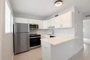 2660 NE 8th Ave, Wilton Manors, FL 33334 - Photo 4