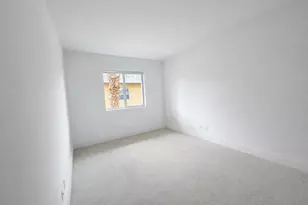 2660 NE 8th Ave, Wilton Manors, FL 33334 - Photo 10