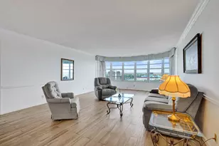 3051 NE 48th St, Fort Lauderdale, FL 33308 - Photo 24