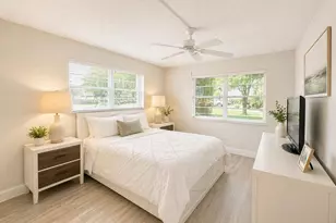 1 Canterbury A, West Palm Beach, FL 33417 - Photo 4