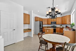 194 Lone Pine Dr, Palm Beach Gardens, FL 33410 - Photo 6