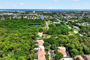 194 Lone Pine Dr, Palm Beach Gardens, FL 33410 - Photo 34