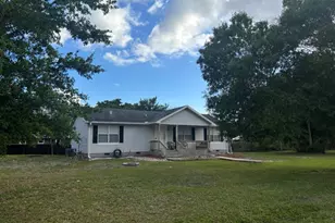 7718 NW 82nd Ct, Okeechobee, FL 34972 - Photo 2