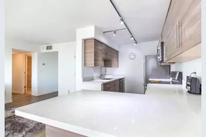 720 Bayshore Drive #403, Fort Lauderdale, FL 33304 - Photo 6