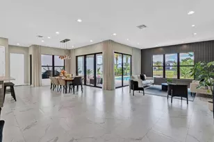 8239 Oceanus Dr, Boca Raton, FL 33496 - Photo 4