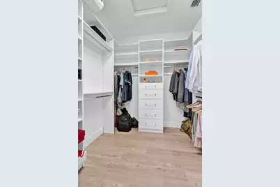 8239 Oceanus Drive, Boca Raton, FL 33496 - Photo 18