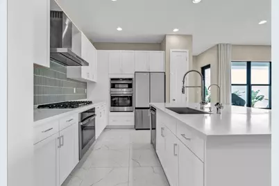 8239 Oceanus Drive, Boca Raton, FL 33496 - Photo 10