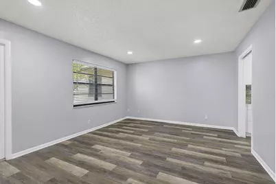 4726 Summit Boulevard, West Palm Beach, FL 33415 - Photo 10