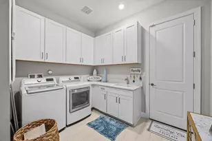 12809 SW Barelli Ct, Port Saint Lucie, FL 34987 - Photo 32