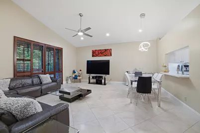 7625 Forest Green Lane, Boynton Beach, FL 33436 - Photo 14