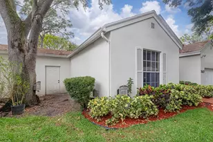 7625 Forest Green Ln, Boynton Beach, FL 33436 - Photo 4