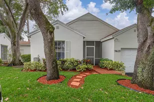 7625 Forest Green Ln, Boynton Beach, FL 33436 - Photo 2