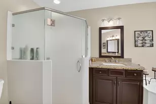 10387 Lexington Cir S, Boynton Beach, FL 33436 - Photo 24