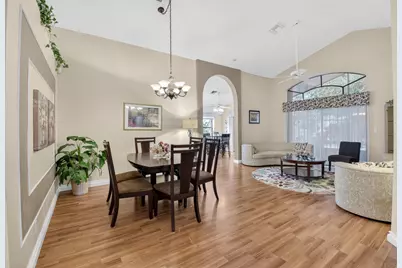 10387 Lexington Circle S, Boynton Beach, FL 33436 - Photo 6