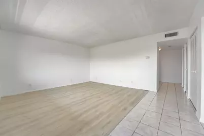 6289 Lear Drive #403, Lake Worth, FL 33462 - Photo 4