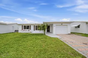 2631 W Golf Blvd, Pompano Beach, FL 33064 - Photo 1