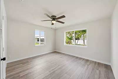2631 W Golf Boulevard, Pompano Beach, FL 33064 - Photo 16