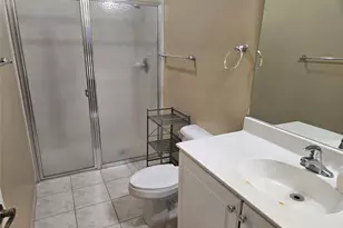 9082 Plymouth Pl, Tamarac, FL 33321 - Photo 8