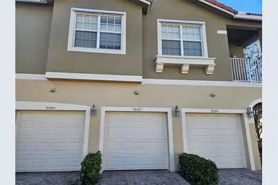 9082 Plymouth Place #9082, Tamarac, FL 33321 - Photo 2