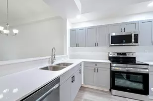 3180 N Haverhill Rd, West Palm Beach, FL 33417 - Photo 4