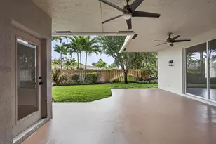 13805 Folkestone Cir, Wellington, FL 33414 - Photo 38