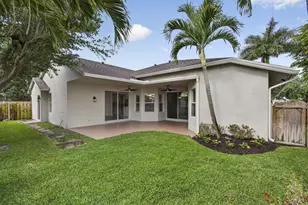 13805 Folkestone Cir, Wellington, FL 33414 - Photo 42