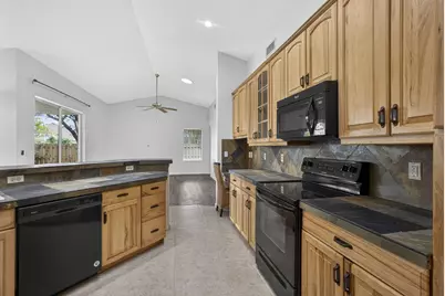 13805 Folkestone Circle, Wellington, FL 33414 - Photo 18