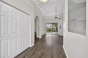 13805 Folkestone Cir, Wellington, FL 33414 - Photo 4
