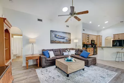 13805 Folkestone Circle, Wellington, FL 33414 - Photo 14