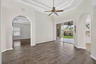 13805 Folkestone Cir, Wellington, FL 33414 - Photo 10
