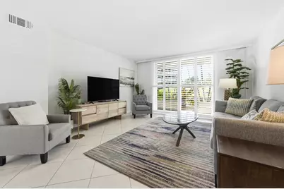 139 Sunrise Avenue #102, Palm Beach, FL 33480 - Photo 2