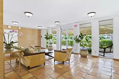 139 Sunrise Avenue #102, Palm Beach, FL 33480 - Photo 12