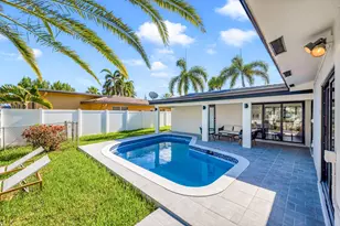 1120 SE 9th Ave, Pompano Beach, FL 33060 - Photo 14