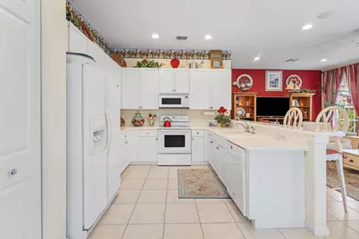 123 Via Castilla, Jupiter, FL 33458 - Photo 12