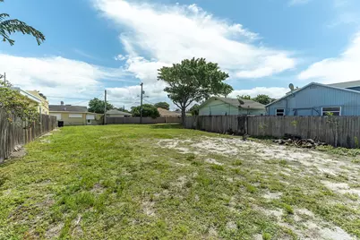 628 N K Street, Lake Worth Beach, FL 33460 - Photo 1