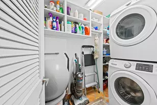 219 NE 17th Ave, Fort Lauderdale, FL 33301 - Photo 12