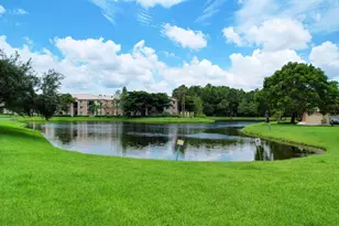 300 Crestwood Ct N, Royal Palm Beach, FL 33411 - Photo 26