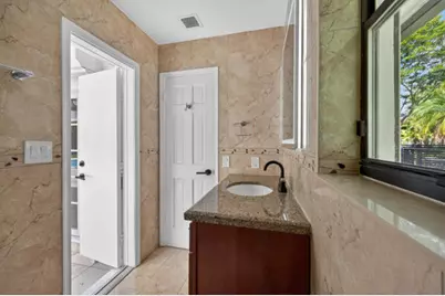 5510 W Castlegate Avenue, Davie, FL 33331 - Photo 40