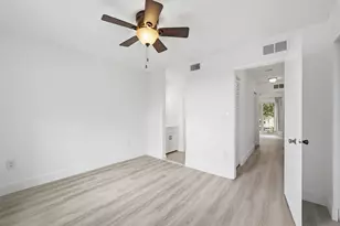 3832 NW 90th Ave, Sunrise, FL 33351 - Photo 18
