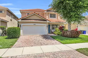 5801 SE Crooked Oak Ave, Hobe Sound, FL 33455 - Photo 2