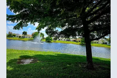 5415 Crystal Anne Drive, West Palm Beach, FL 33417 - Photo 10