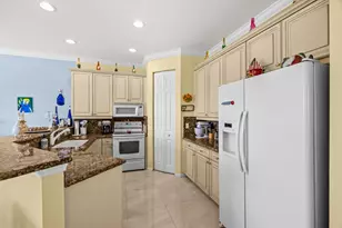 1406 Mariner Bay Blvd, Fort Pierce, FL 34949 - Photo 10