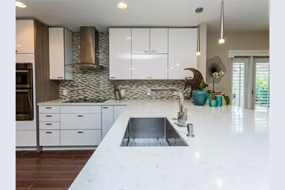 2319 NE 16th Avenue, Wilton Manors, FL 33305 - Photo 28