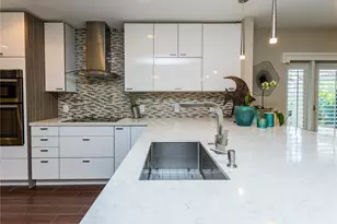 2319 NE 16th Ave, Wilton Manors, FL 33305 - Photo 28