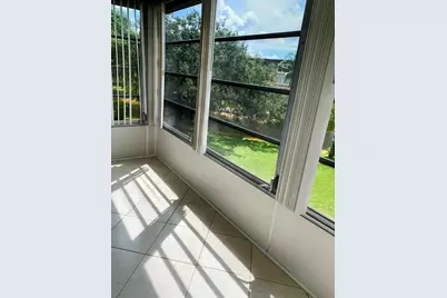 2800 NW 47th Terrace #304, Lauderdale Lakes, FL 33313 - Photo 12