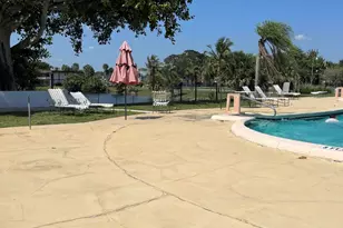 143 West Ct, Royal Palm Beach, FL - Photo 30