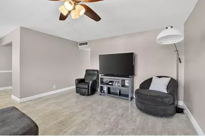 380 Monaco H, Delray Beach, FL 33446 - Photo 16