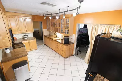 6717 NW 59th Street, Tamarac, FL 33321 - Photo 4