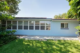 6717 NW 59th St, Tamarac, FL 33321 - Photo 14