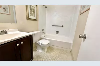 79 Lyndhurst D, Deerfield Beach, FL 33442 - Photo 10